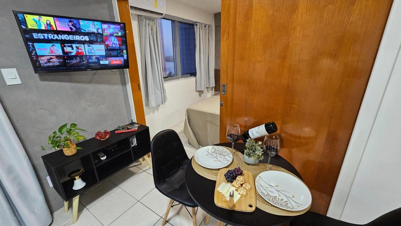 Apartment O Em *
